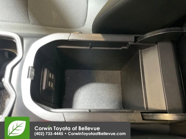 Used 2023 Toyota RAV4 LE image 25