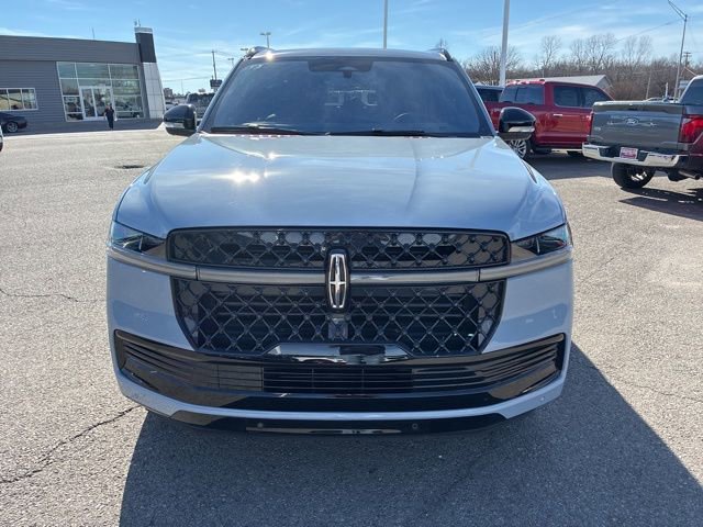 New 2025 Lincoln Navigator L Reserve w/ Jet Appearance Package image 8