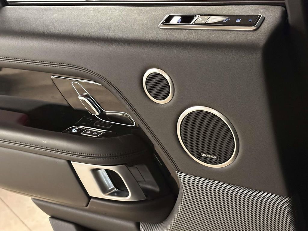 Used 2021 Land Rover Range Rover Westminster Edition image 21