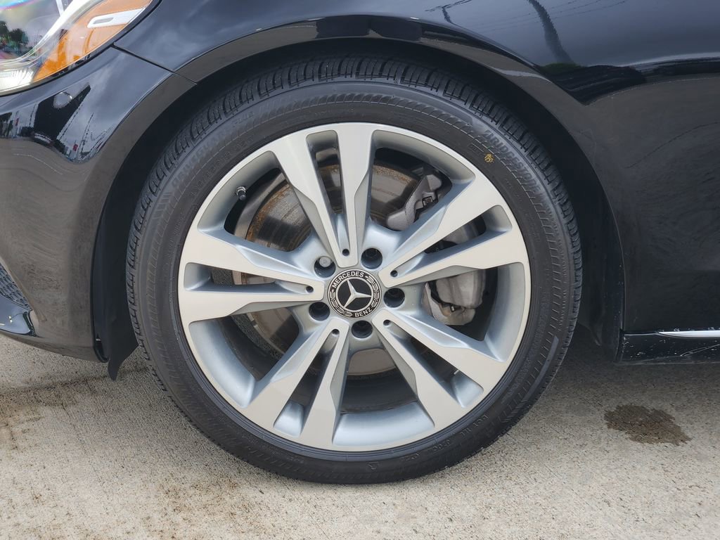 Used 2018 Mercedes-Benz C 300 Sedan image 10