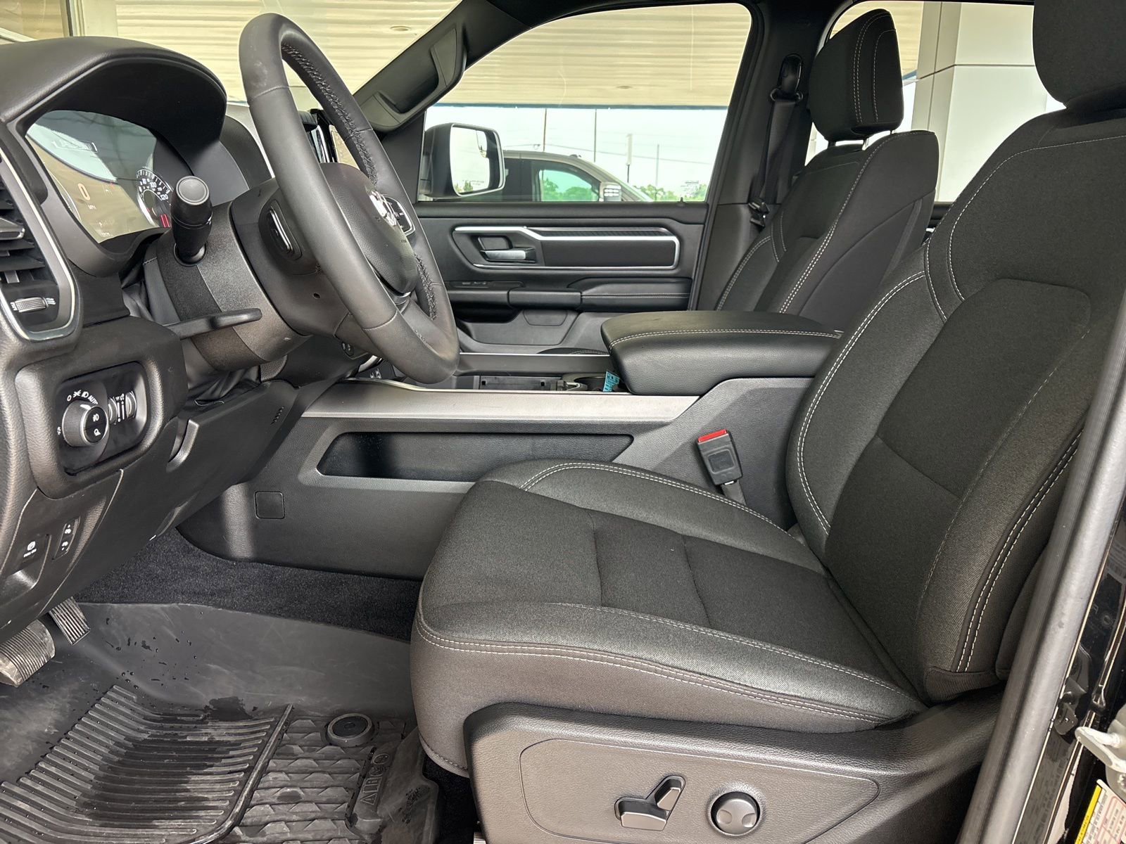 Used 2025 RAM 1500 Lone Star AWD/4WD image 14