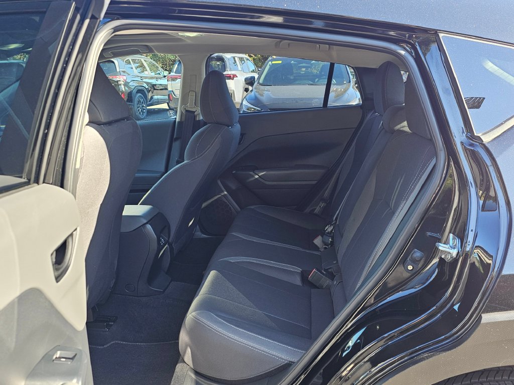 Certified 2025 Subaru Crosstrek 2.5i Premium AWD/4WD image 17