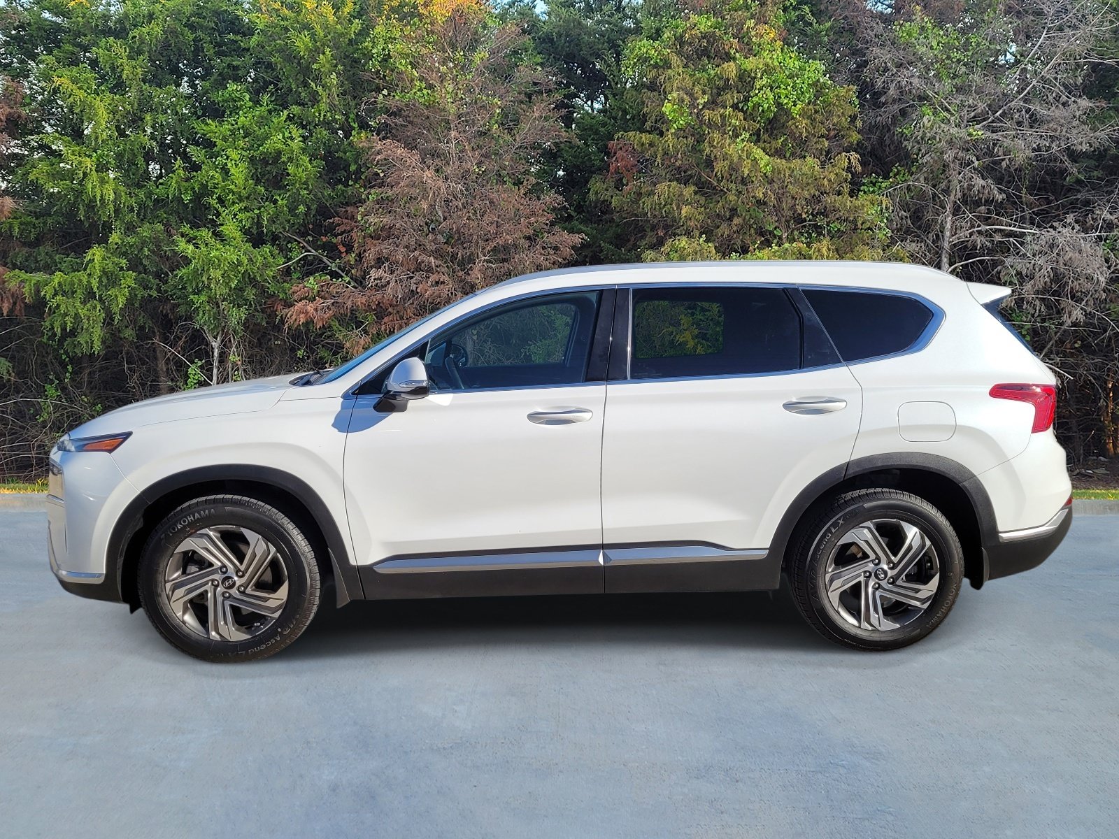 Used 2021 Hyundai Santa Fe SEL w/ Convenience Package FWD image 22