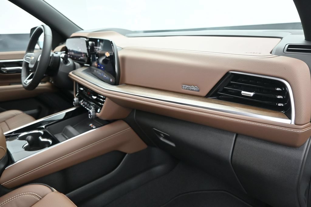 New 2026 Chevrolet Tahoe High Country AWD/4WD image 25
