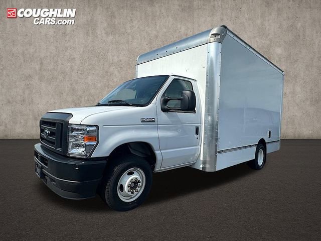 New 2024 Ford E-450 and Econoline 450 Super Duty w/ Driver's Safety Package image 3