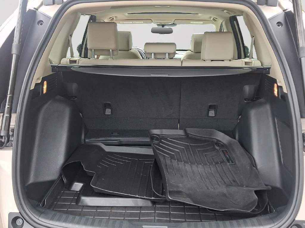 Used 2017 Honda CR-V Touring image 29