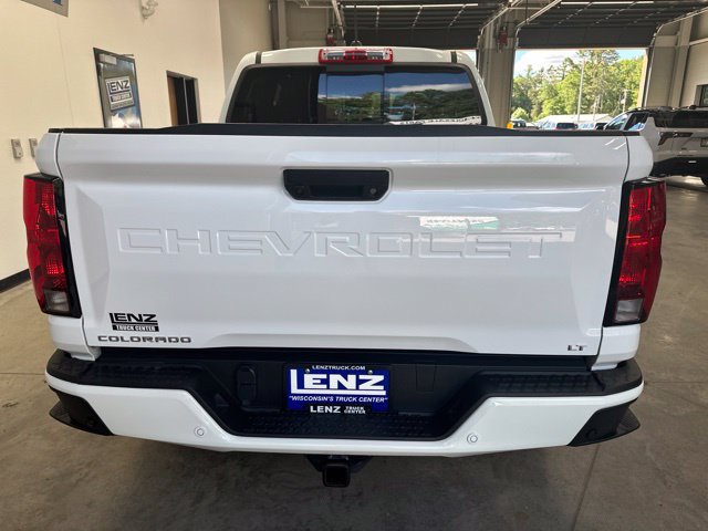 Used 2024 Chevrolet Colorado LT w/ LT Convenience Package II AWD/4WD image 6