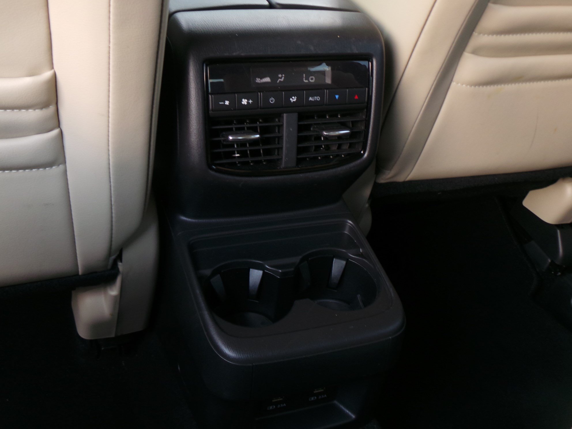 Used 2020 MAZDA CX-9 Touring w/ Touring Premium Package FWD image 33