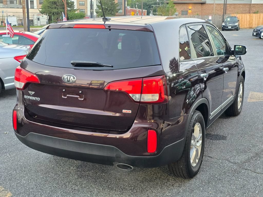 Used 2014 Kia Sorento LX FWD image 4