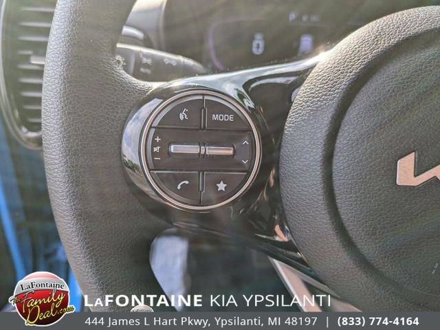 Certified 2023 Kia Soul S FWD image 19