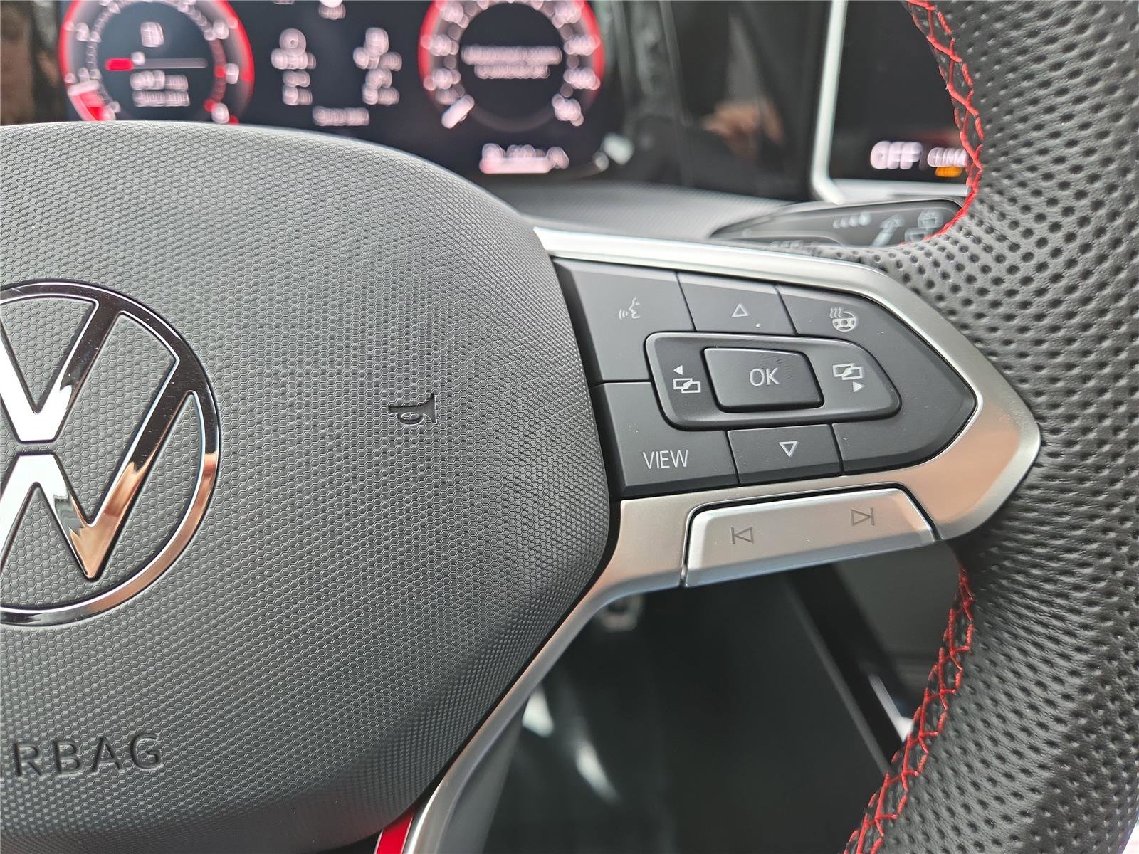 New 2026 Volkswagen GTI SE image 17