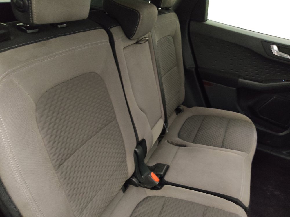 Used 2020 Ford Escape SE FWD image 19