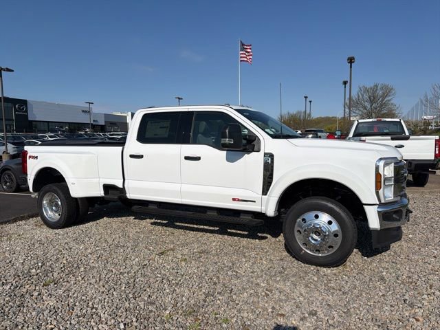 New 2026 Ford F450 XLT w/ FX4 Off-Road Package AWD/4WD image 2