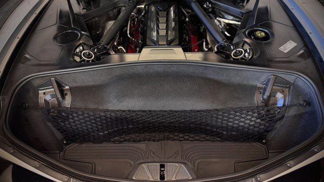 Used 2023 Chevrolet Corvette Stingray Premium Cpe w/ Z51 Performance Package image 31