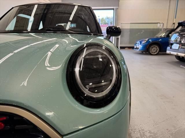 Used 2026 MINI Cooper S FWD image 9