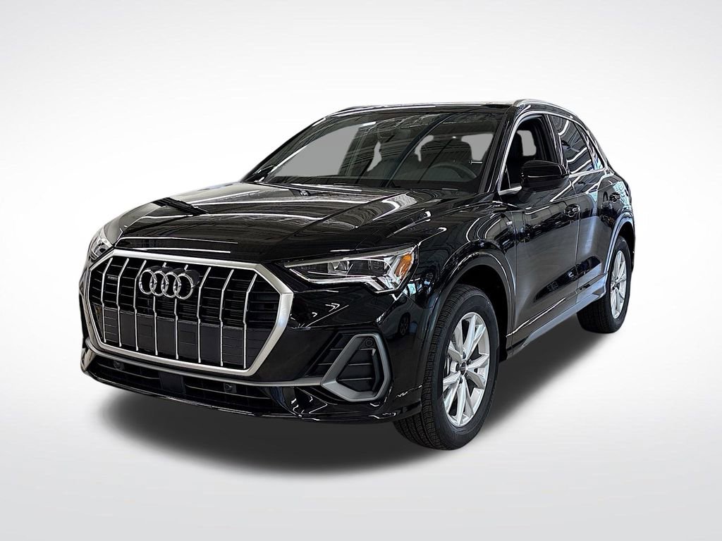 Certified 2025 Audi Q3 2.0T Premium Plus w/ Premium Plus Package