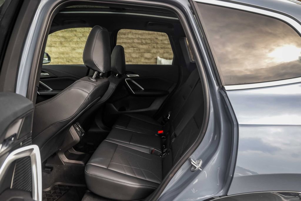 Used 2025 BMW X1 xDrive28i w/ Technology Package image 20