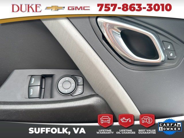 Used 2023 Chevrolet Camaro LT image 8