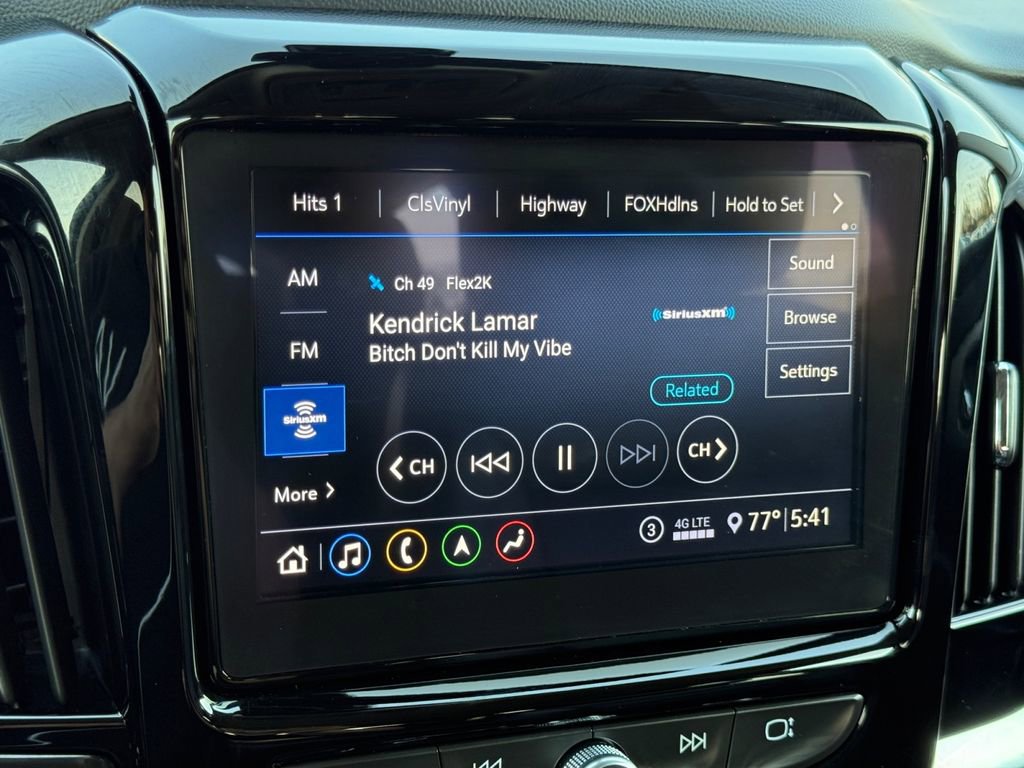 Used 2021 Chevrolet Traverse RS image 14