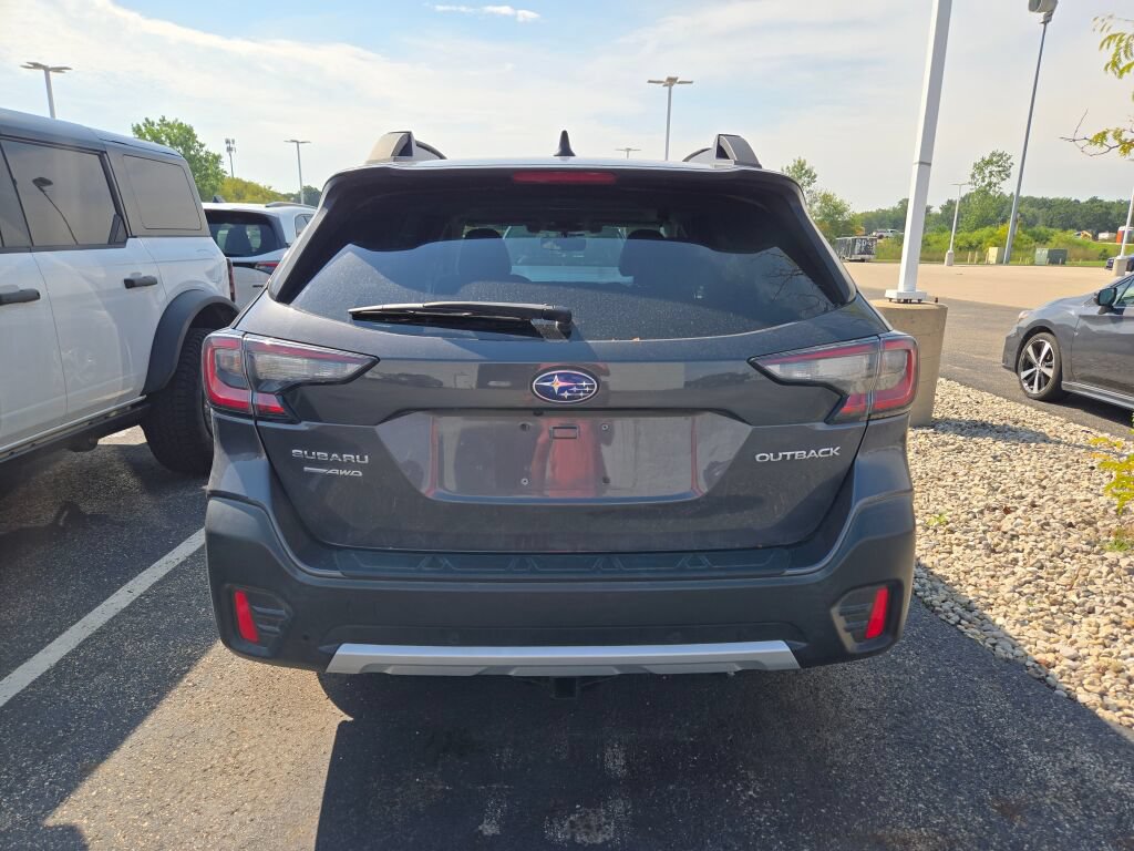 Used 2020 Subaru Outback Limited AWD/4WD image 4