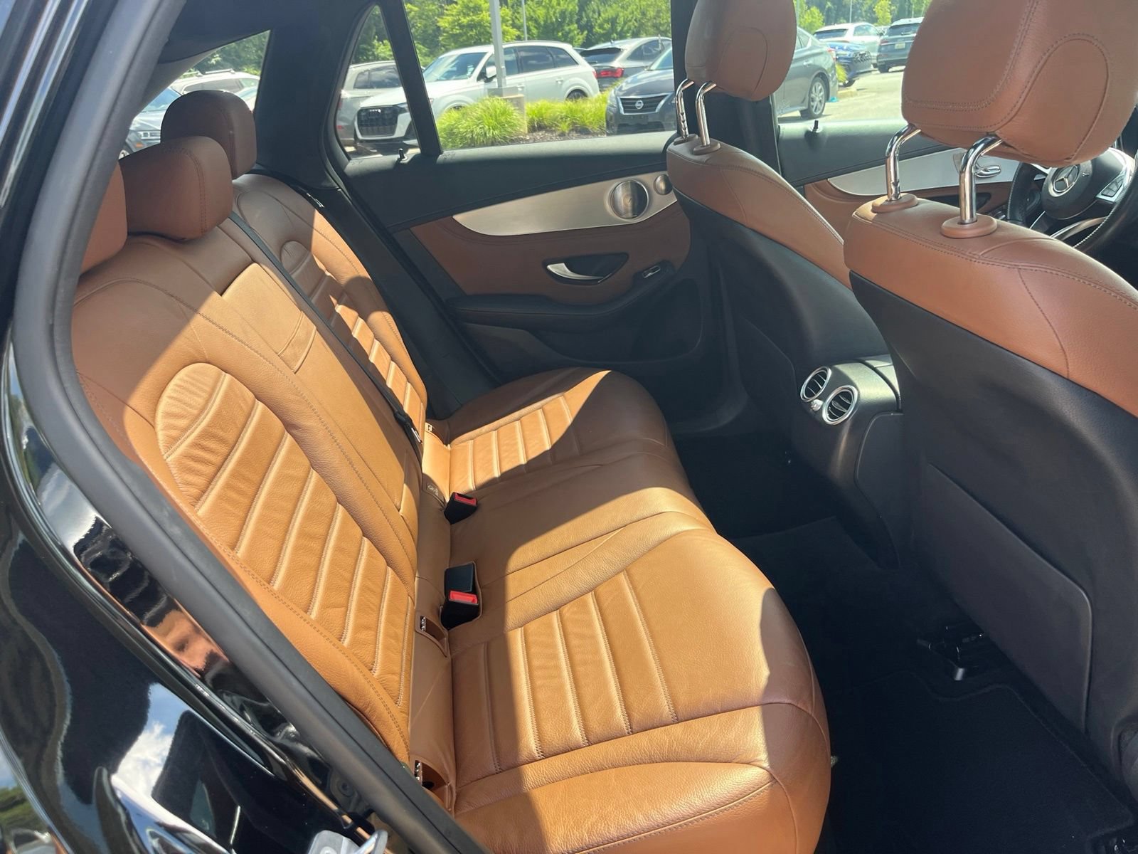 Used 2019 Mercedes-Benz GLC 43 AMG 4MATIC image 35
