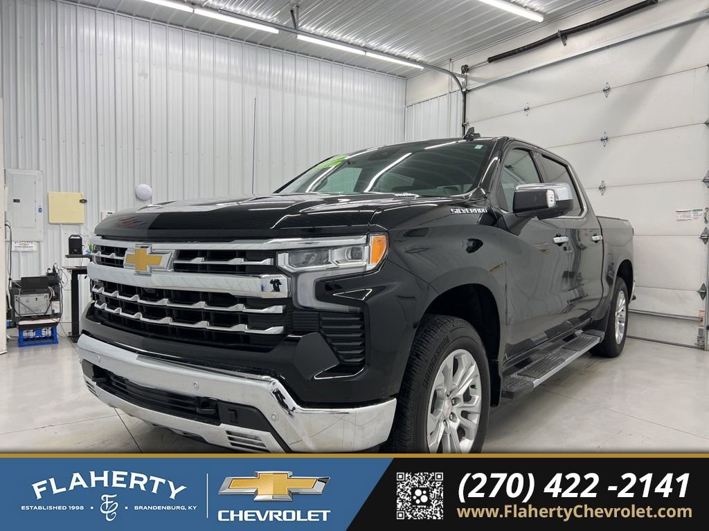 Used 2025 Chevrolet Silverado 1500 LTZ w/ LTZ Premium Package image 6