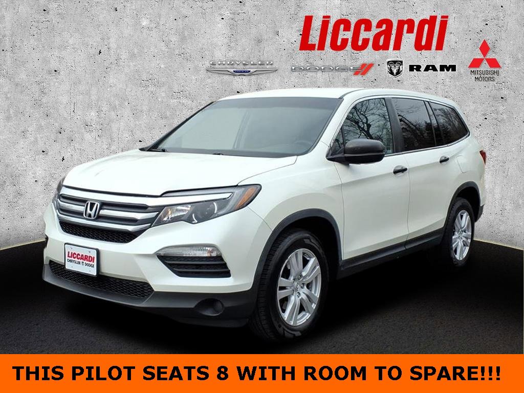 Used 2018 Honda Pilot LX image 3
