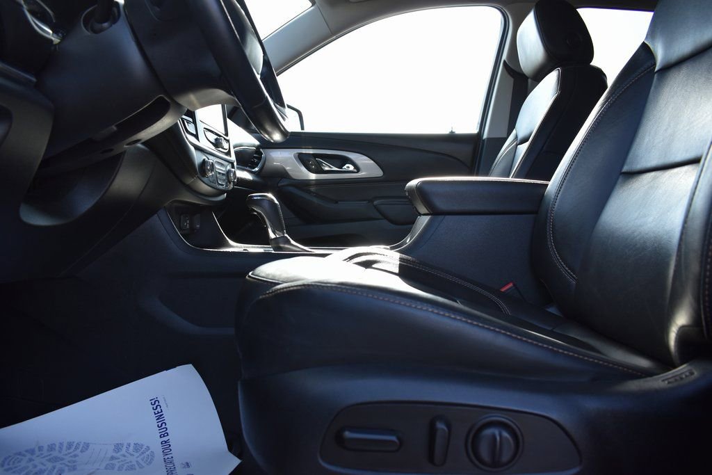 Used 2020 Chevrolet Traverse RS image 7