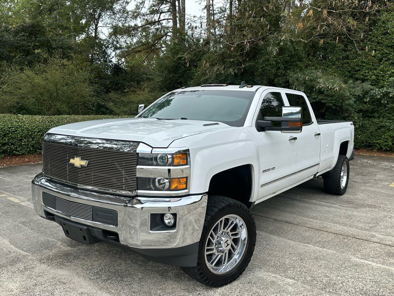 Used 2016 Chevrolet Silverado 3500 LTZ w/ Duramax Plus Package image 3