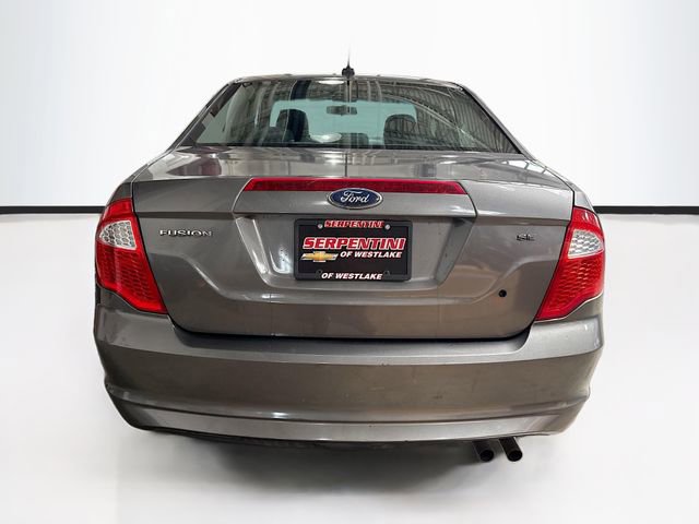 Used 2010 Ford Fusion SE FWD image 4