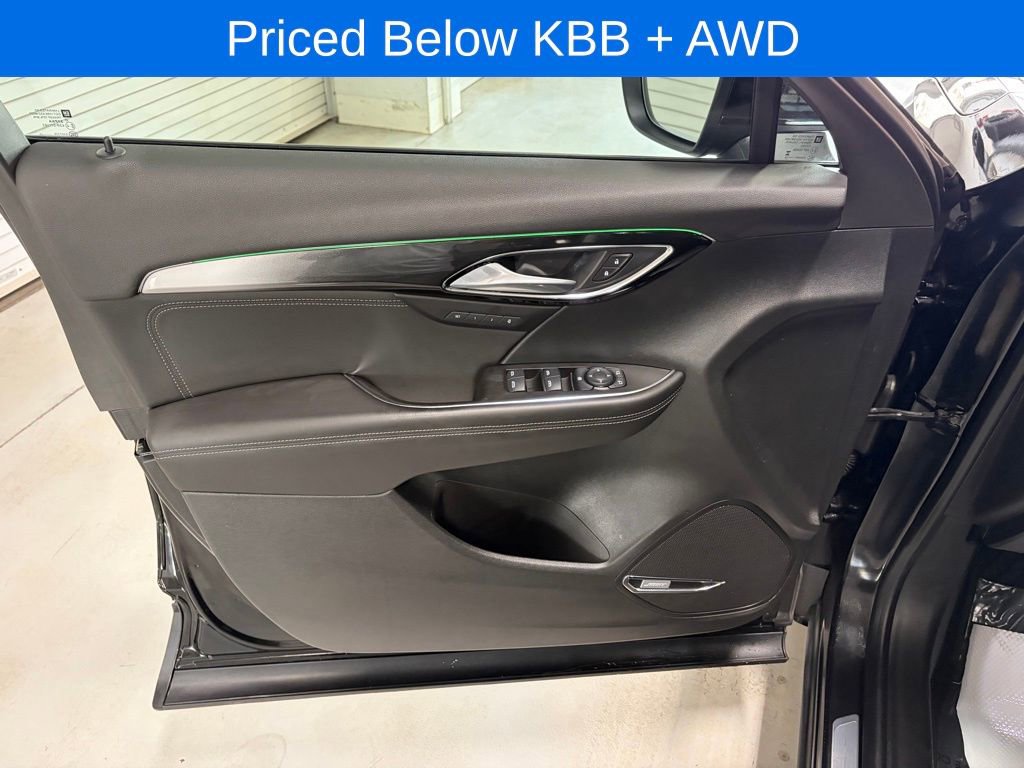 Used 2025 Buick Envision Preferred image 9