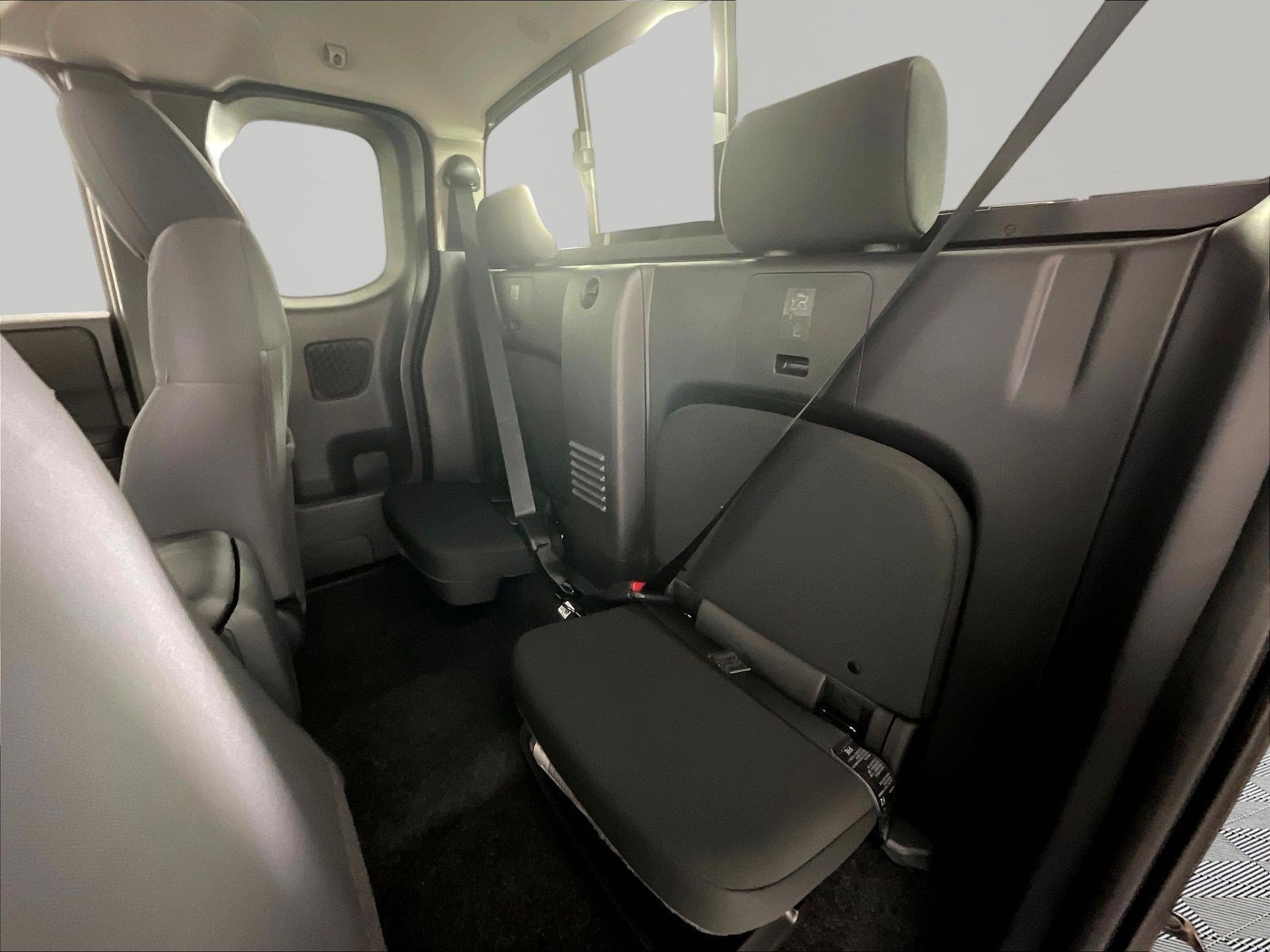 New 2026 Nissan Frontier S RWD image 17