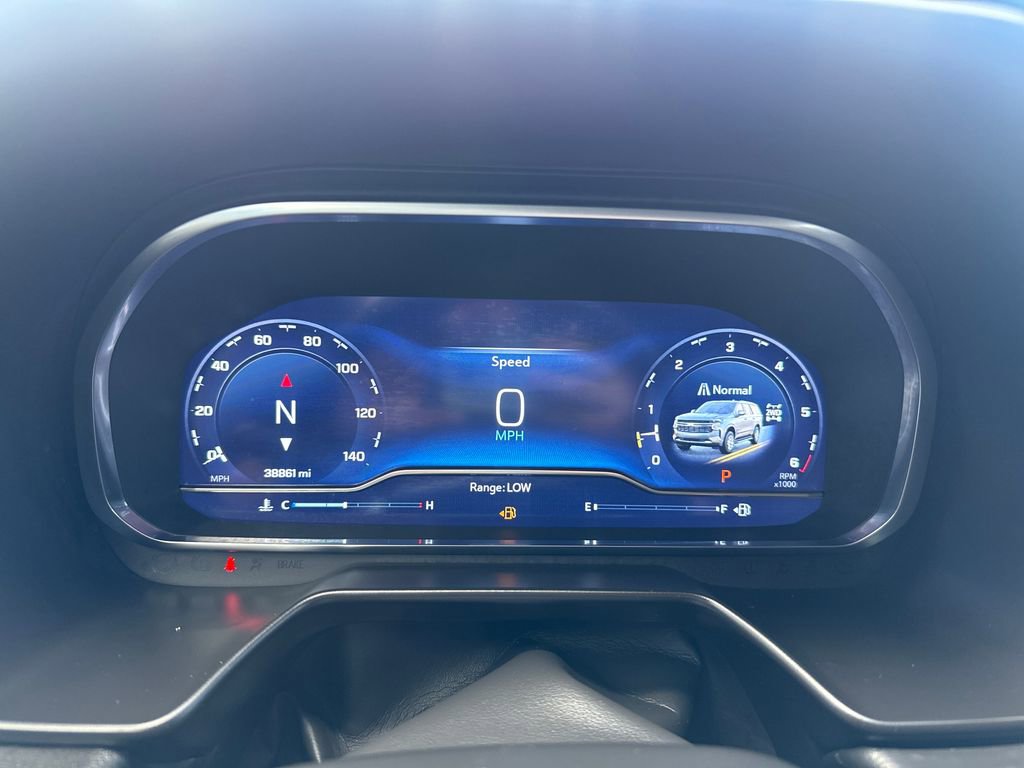 Used 2024 Chevrolet Tahoe RST w/ Luxury Package AWD/4WD image 15