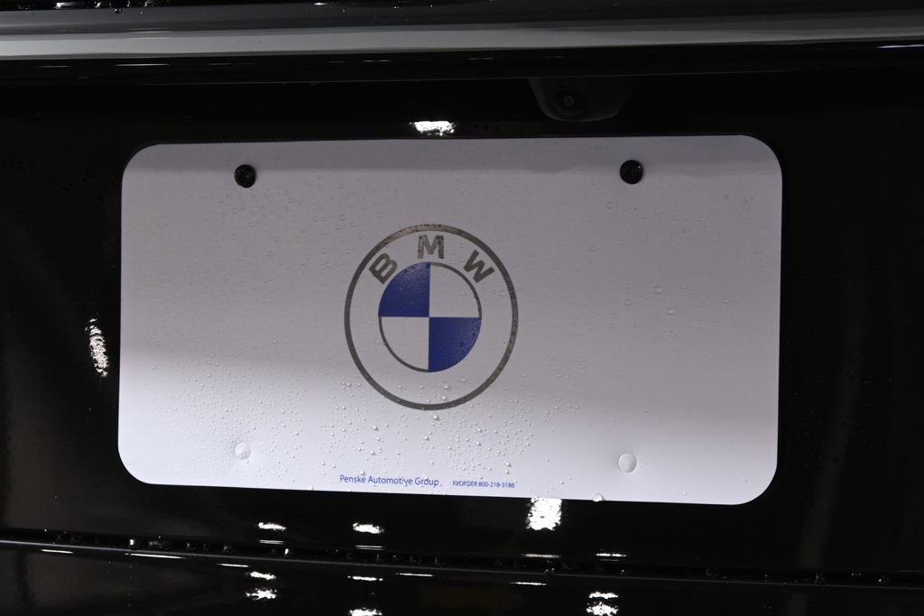 New 2027 BMW X7 xDrive40i w/ M Sport Package AWD/4WD image 14