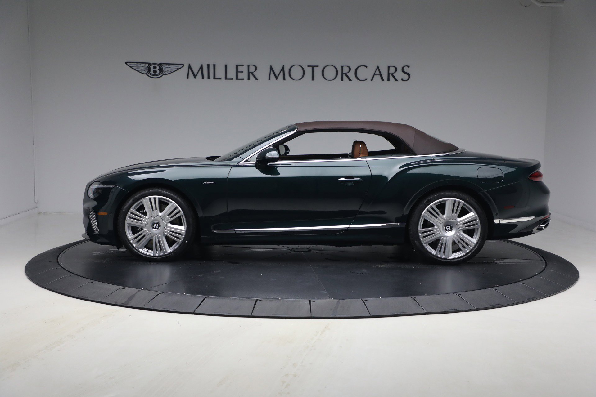 New 2026 Bentley Continental GTC AWD/4WD image 10
