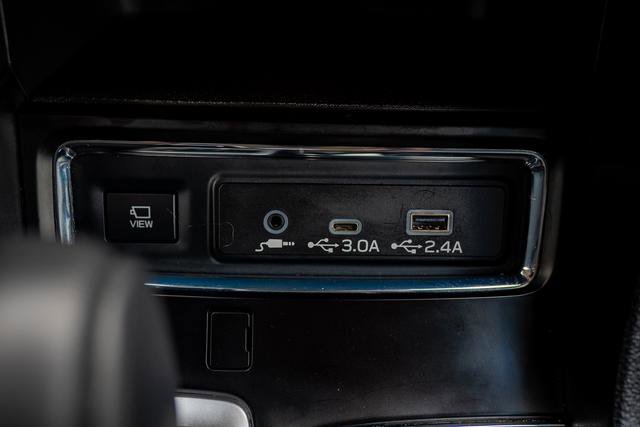 Certified 2023 Subaru Ascent Limited w/ Technology Package image 37