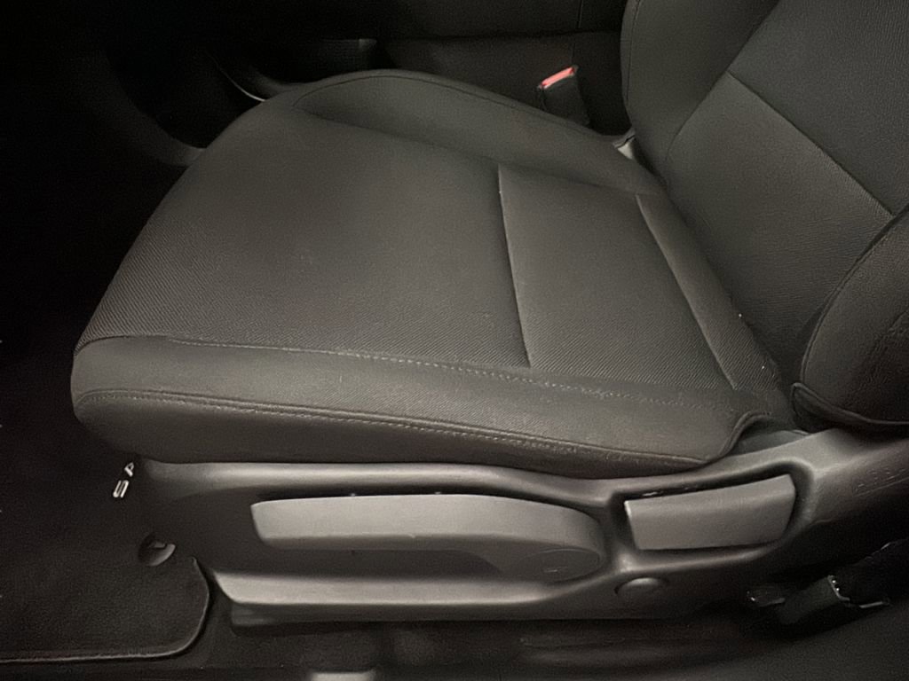 Used 2025 Hyundai Santa Fe SE image 10