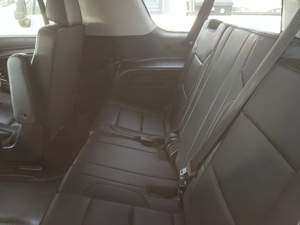 Used 2019 GMC Yukon XL SLT image 6