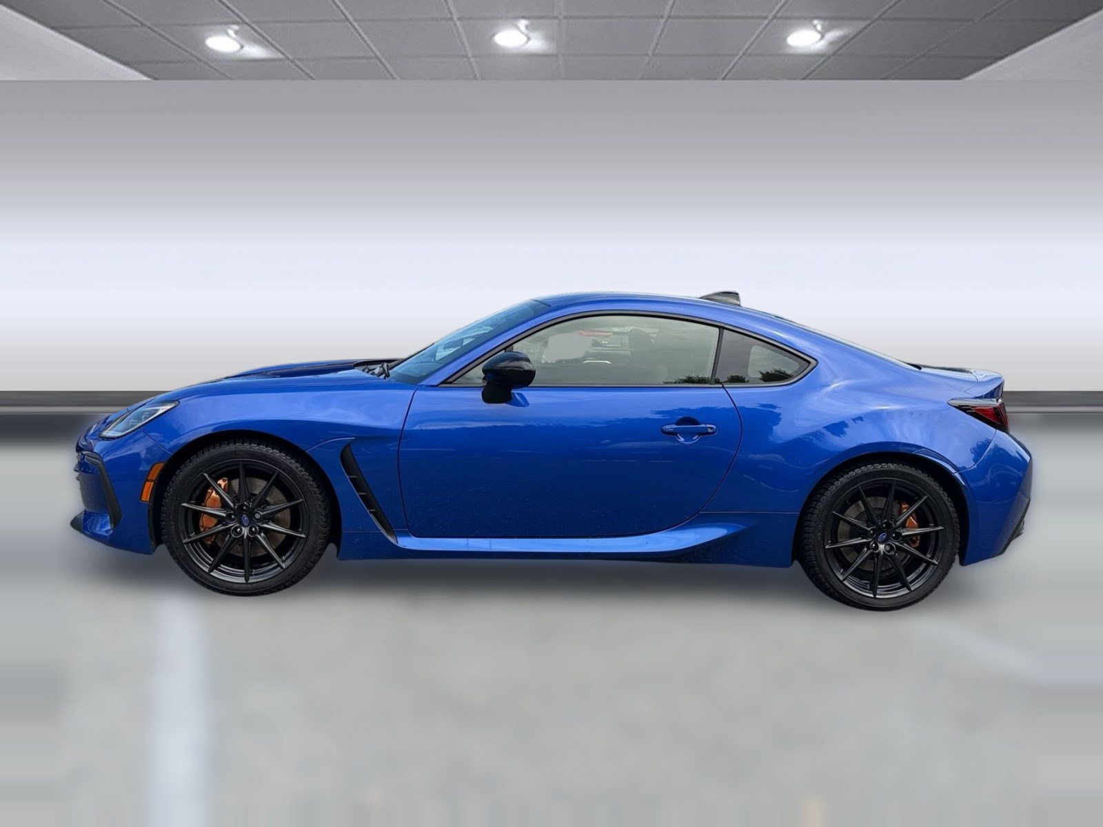 Used 2025 Subaru BRZ tS RWD image 2