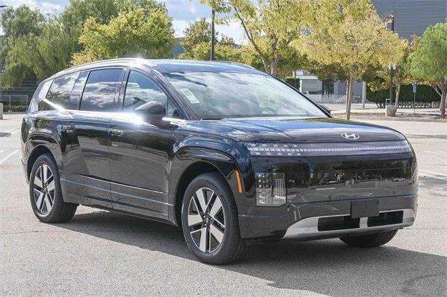 New 2026 Hyundai Ioniq 9 SEL image 3