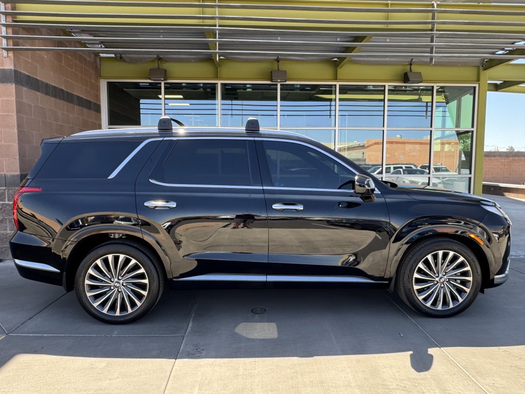 Used 2024 Hyundai Palisade Calligraphy AWD/4WD image 9