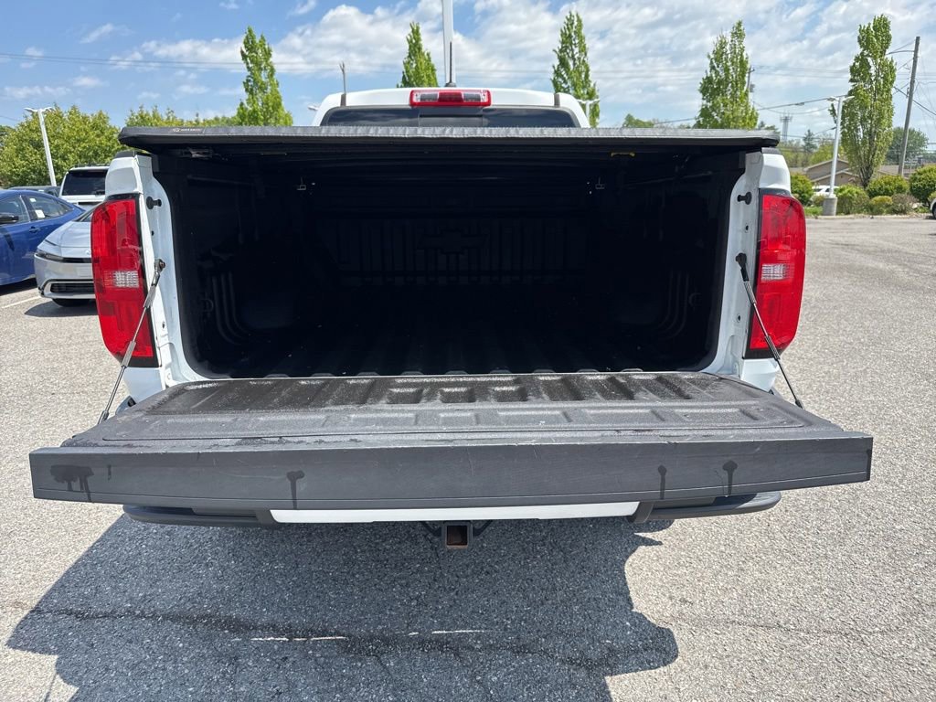 Used 2019 Chevrolet Colorado LT w/ Colorado RST Special Edition AWD/4WD image 4