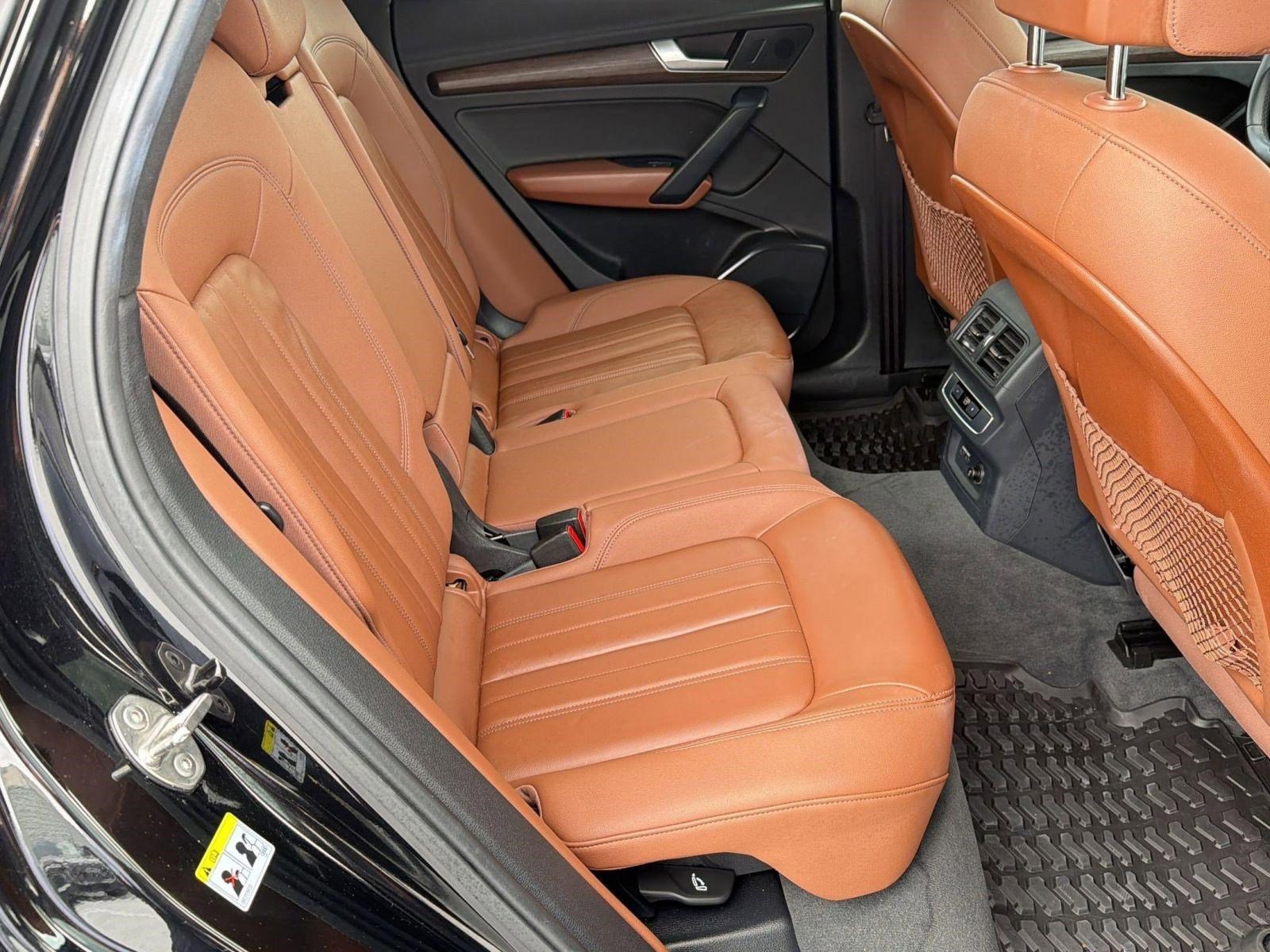 Certified 2023 Audi Q5 2.0T Premium w/ Convenience Package image 28