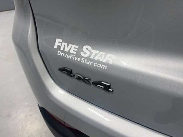 New 2026 Jeep Compass Latitude AWD/4WD image 24