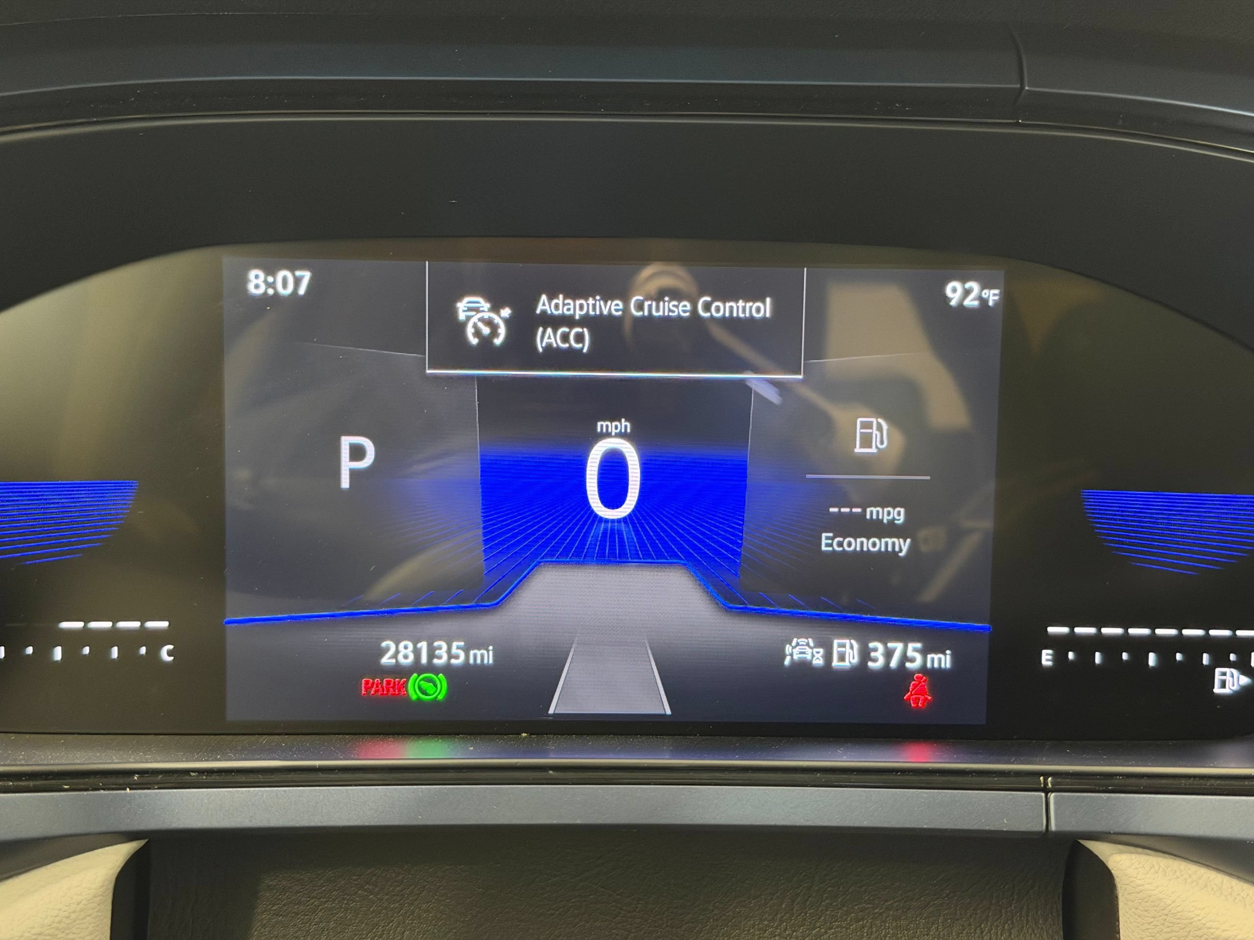 Used 2023 Volkswagen Taos SE w/ Panoramic Sunroof Package FWD image 41