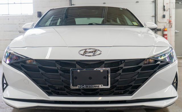 Used 2021 Hyundai Elantra Blue image 3