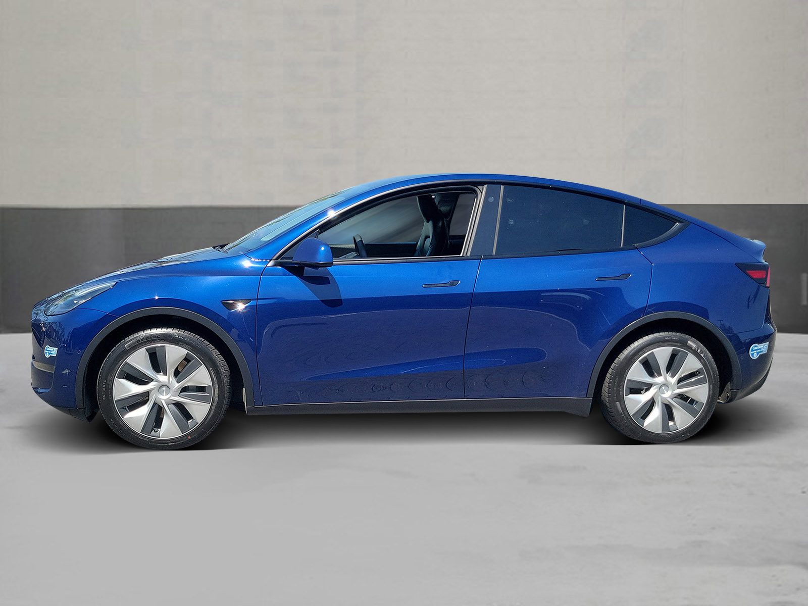 Used 2021 Tesla Model Y Long Range image 3