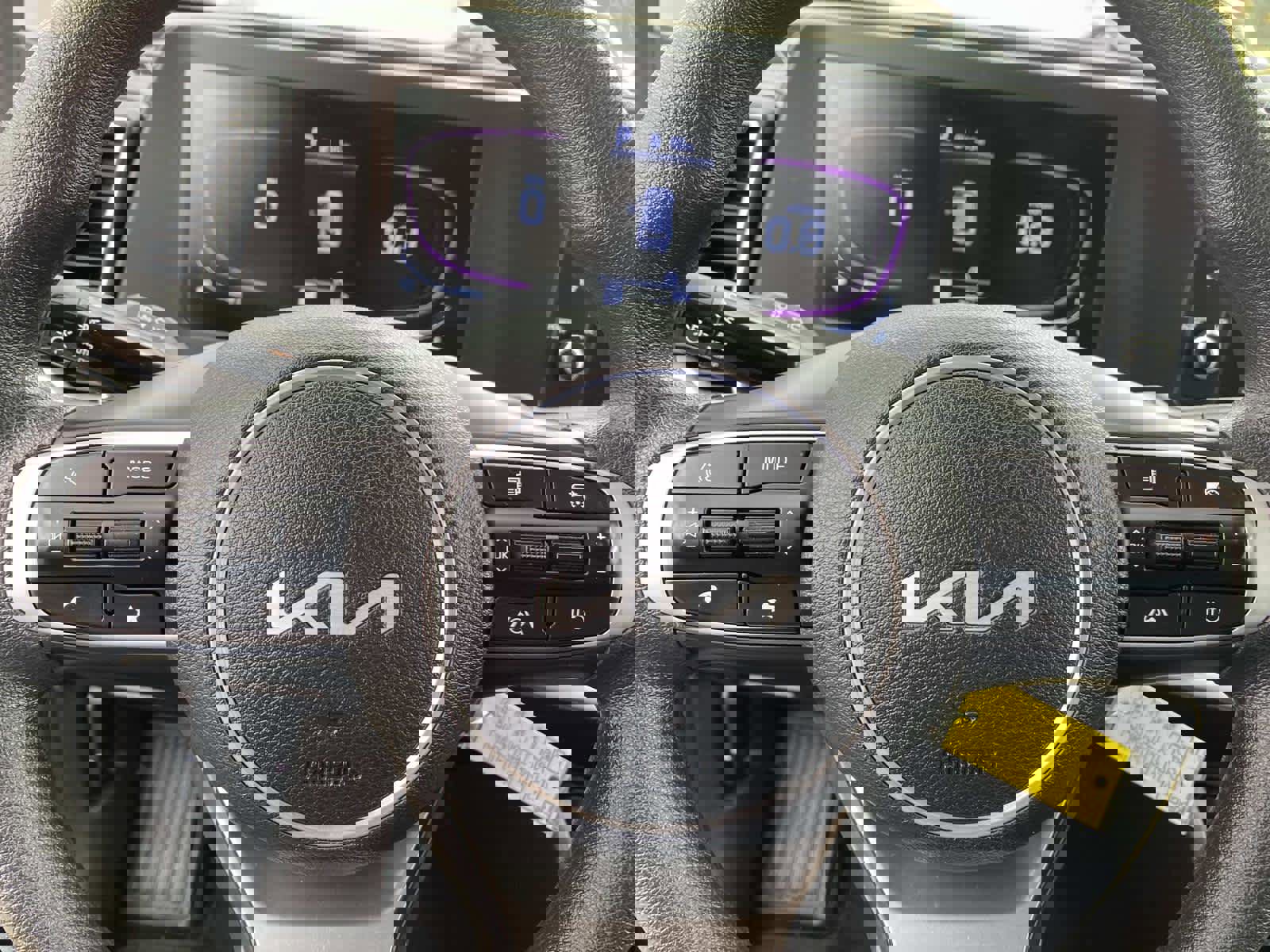 Used 2024 Kia Sportage LX image 14