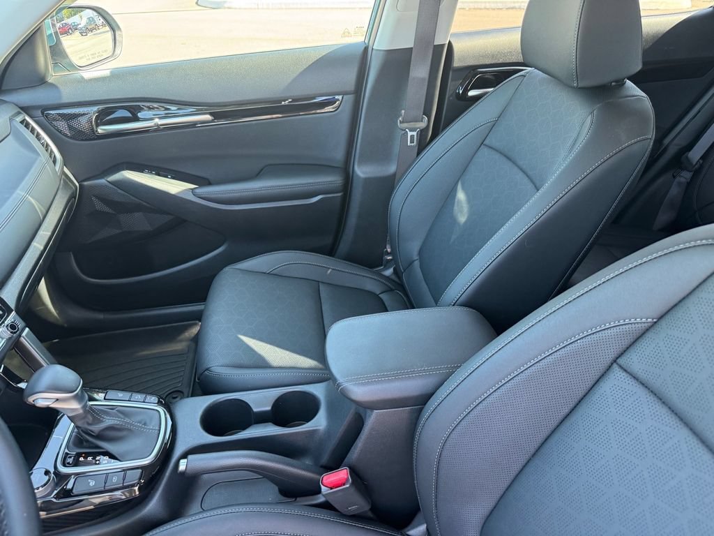 Used 2025 Kia Seltos EX w/ EX Sunroof Package FWD image 10