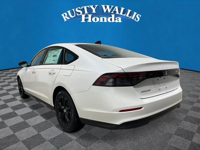 New 2025 Honda Accord SE image 5
